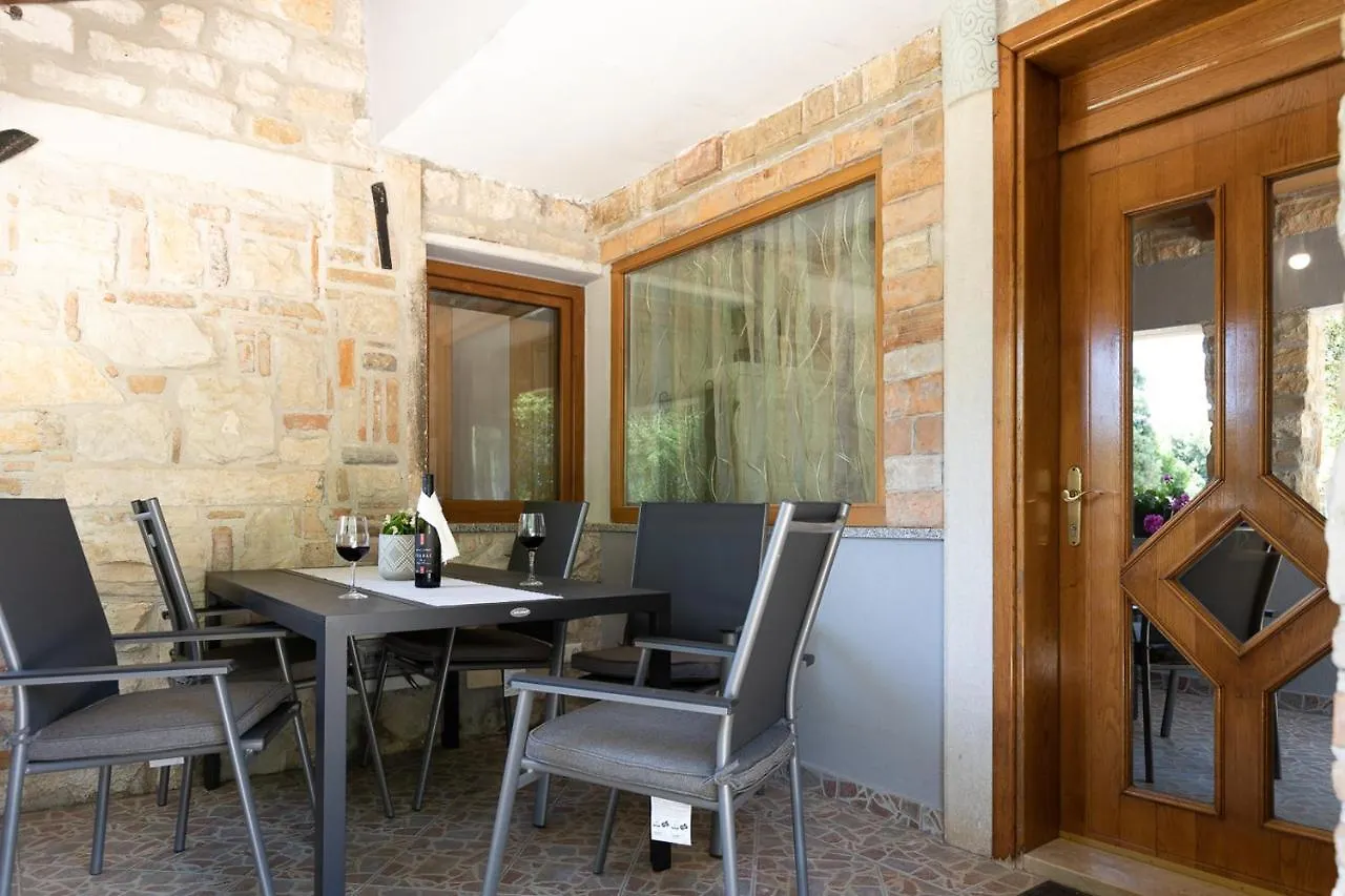 Holiday House Hana Rovinj 0*,  Croatia